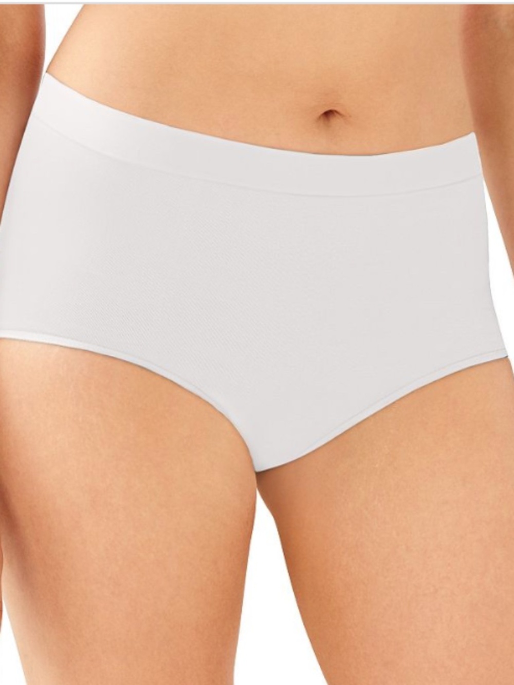 Bali Women's One Smooth U All-Around Smoothing Brief Panty in White
